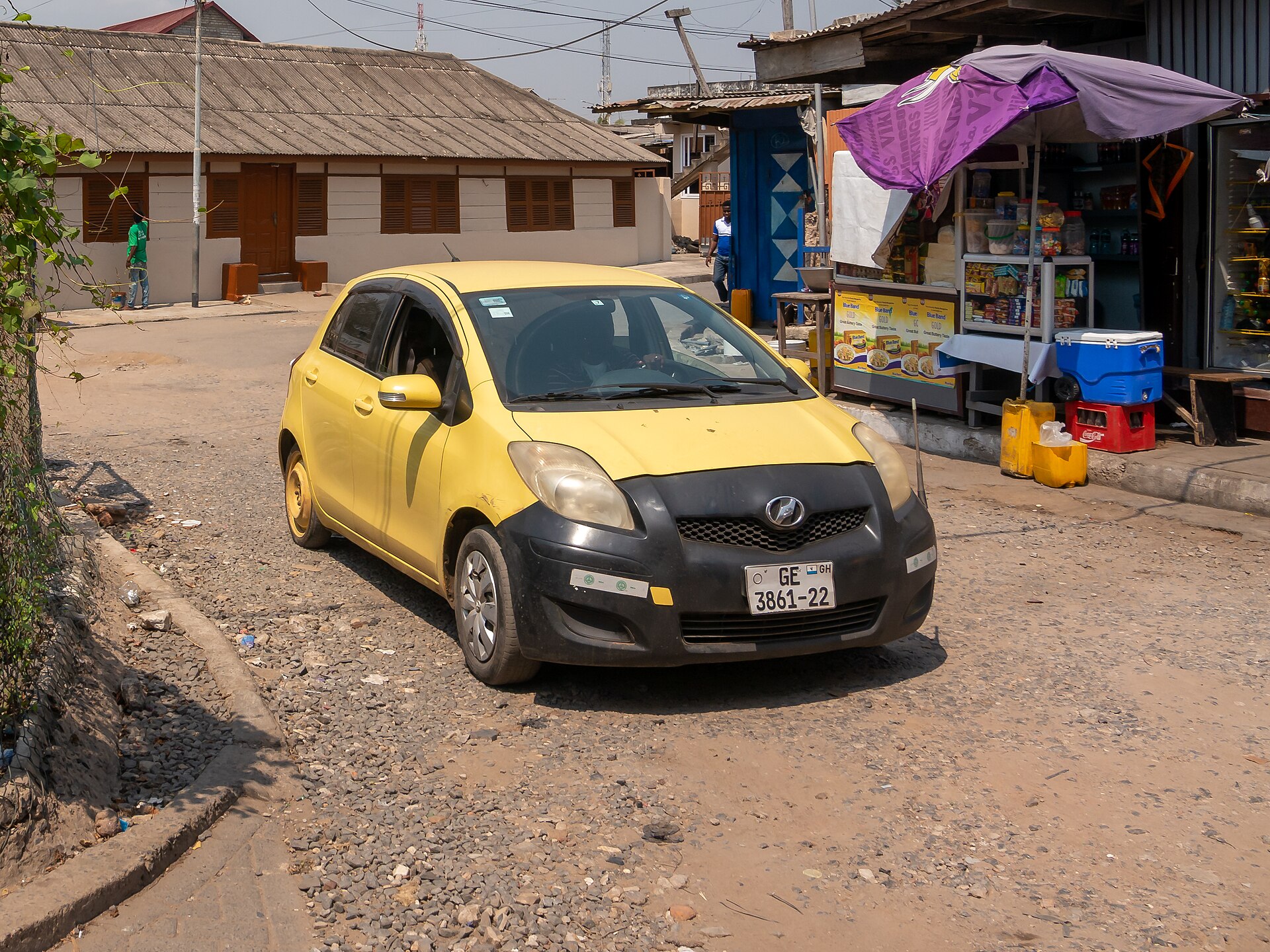Toyota Vitz with Ghanaian plates parked in Osu, Accra